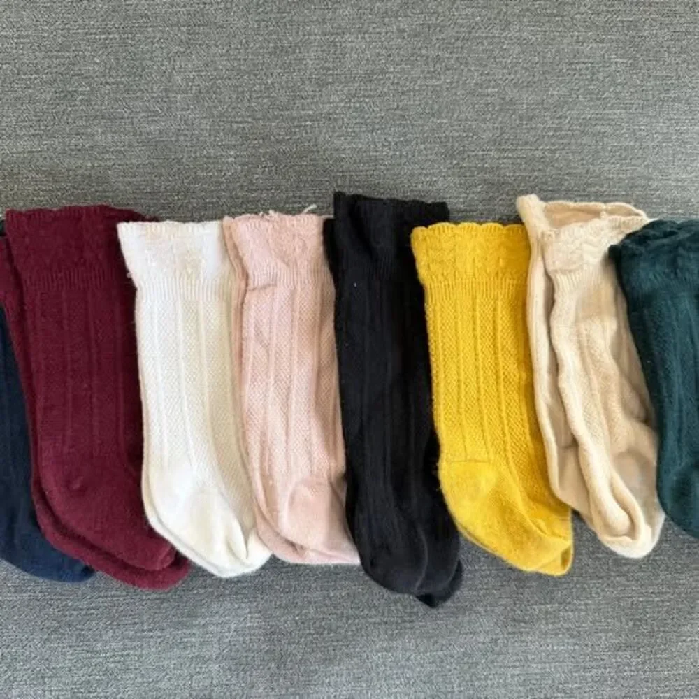 8 Pairs of Infant Ribbed Ruffle Ankle Socks